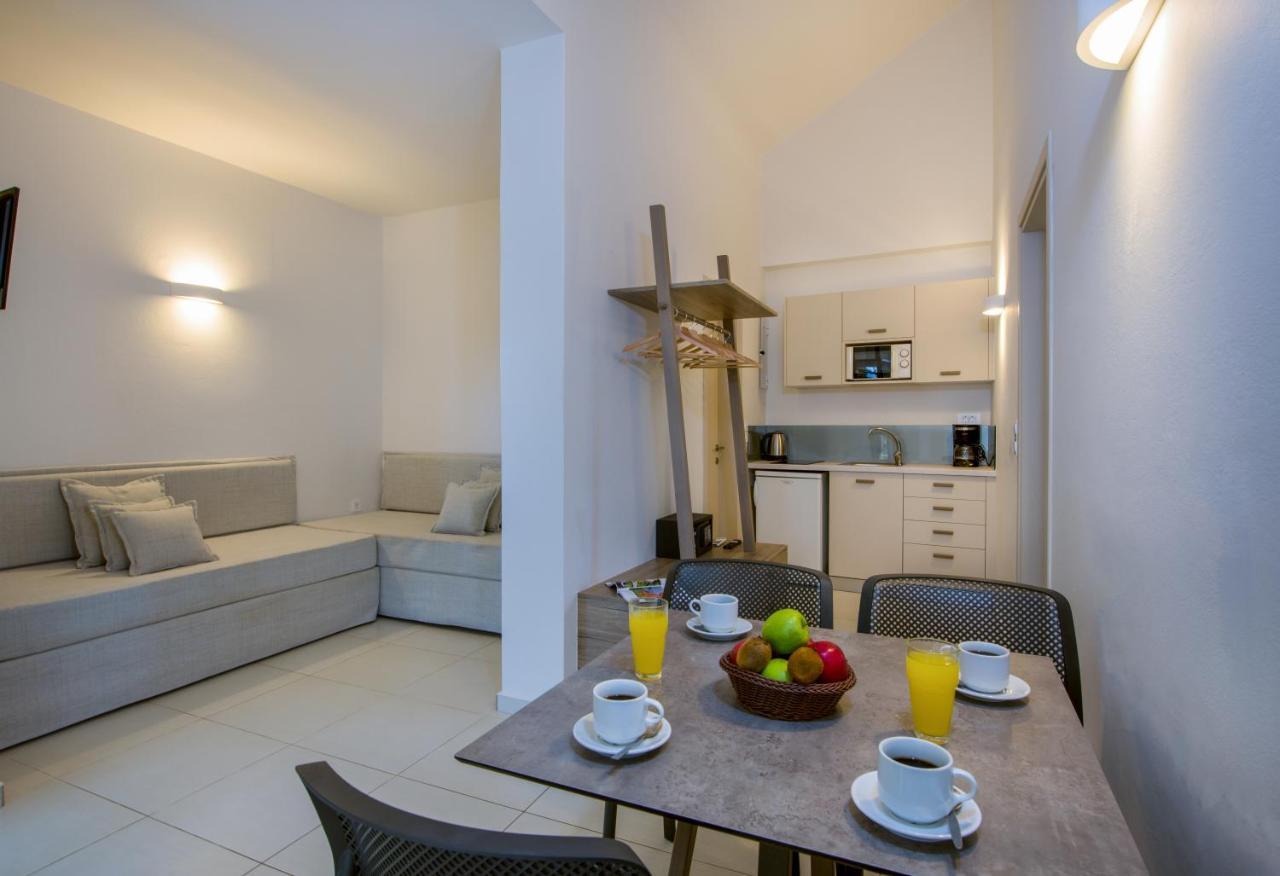Stefan Village Hotel Agia Marina  ภายนอก รูปภาพ
