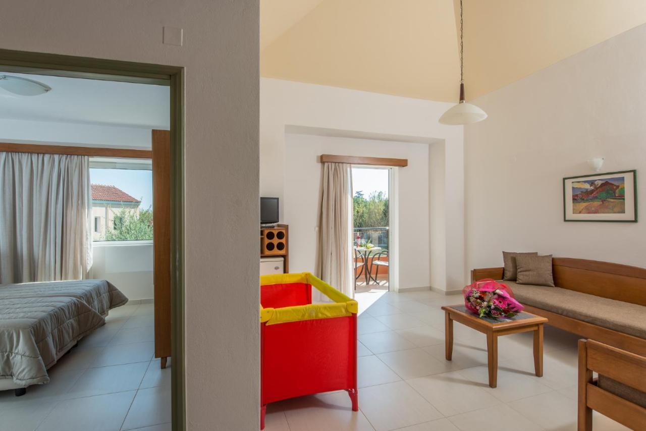 Stefan Village Hotel Agia Marina  ภายนอก รูปภาพ